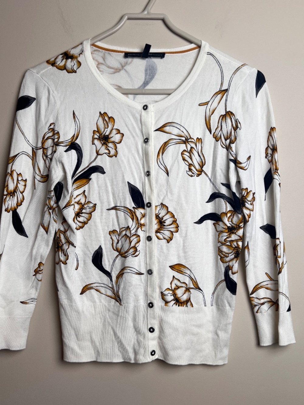 White House Black Market Floral Cardigan M White Gold Black 3/4 Sleeve Knit